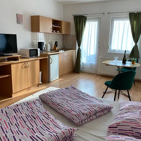 Bonita Apartman Haz Apartment *